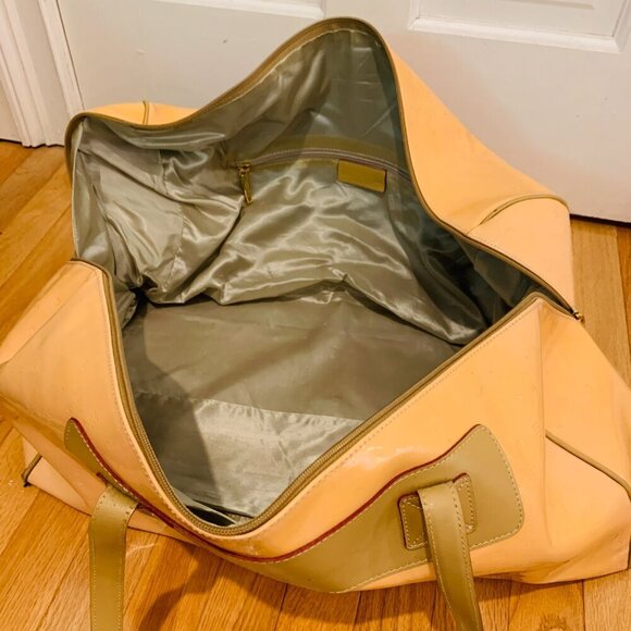 ARCADIA Classic Yellow Embossed Patent Leather Gateway XL Weekender Bag - Picture 8 of 16